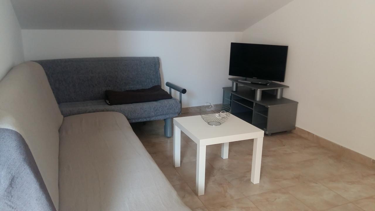 Morska Vila Apartment Vir Exterior foto