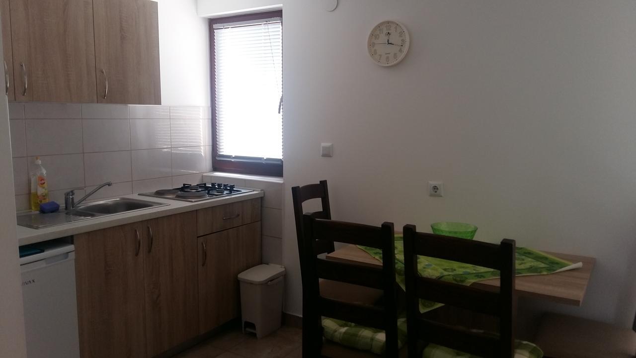 Morska Vila Apartment Vir Exterior foto